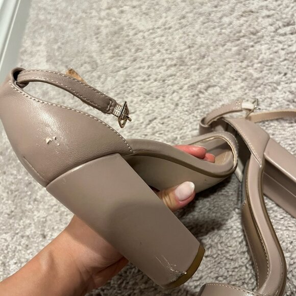 CARRSON BLUSH LEATHER Heels - 6.5 - Picture 5 of 5